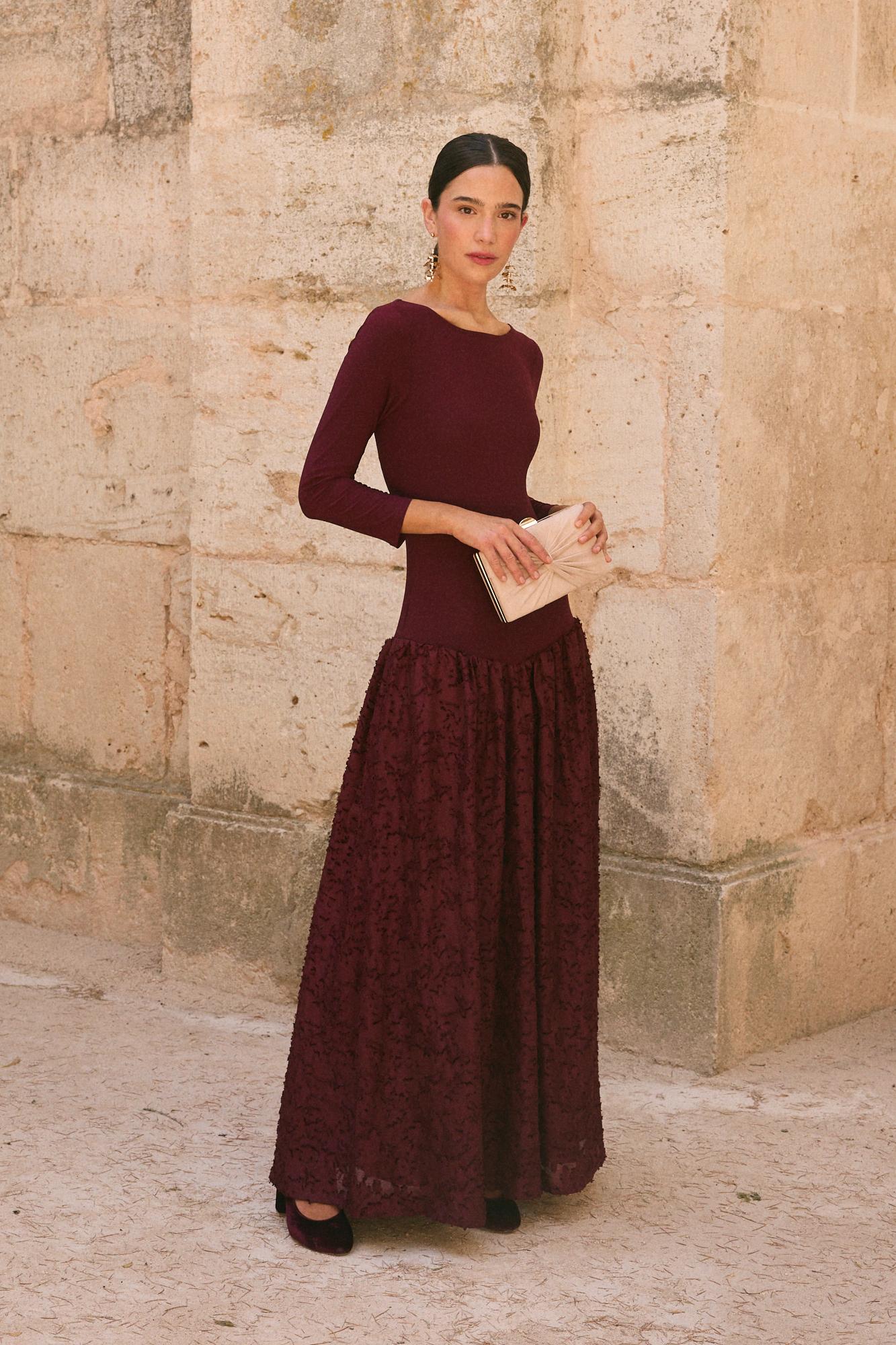 Vestido Invitada Grana