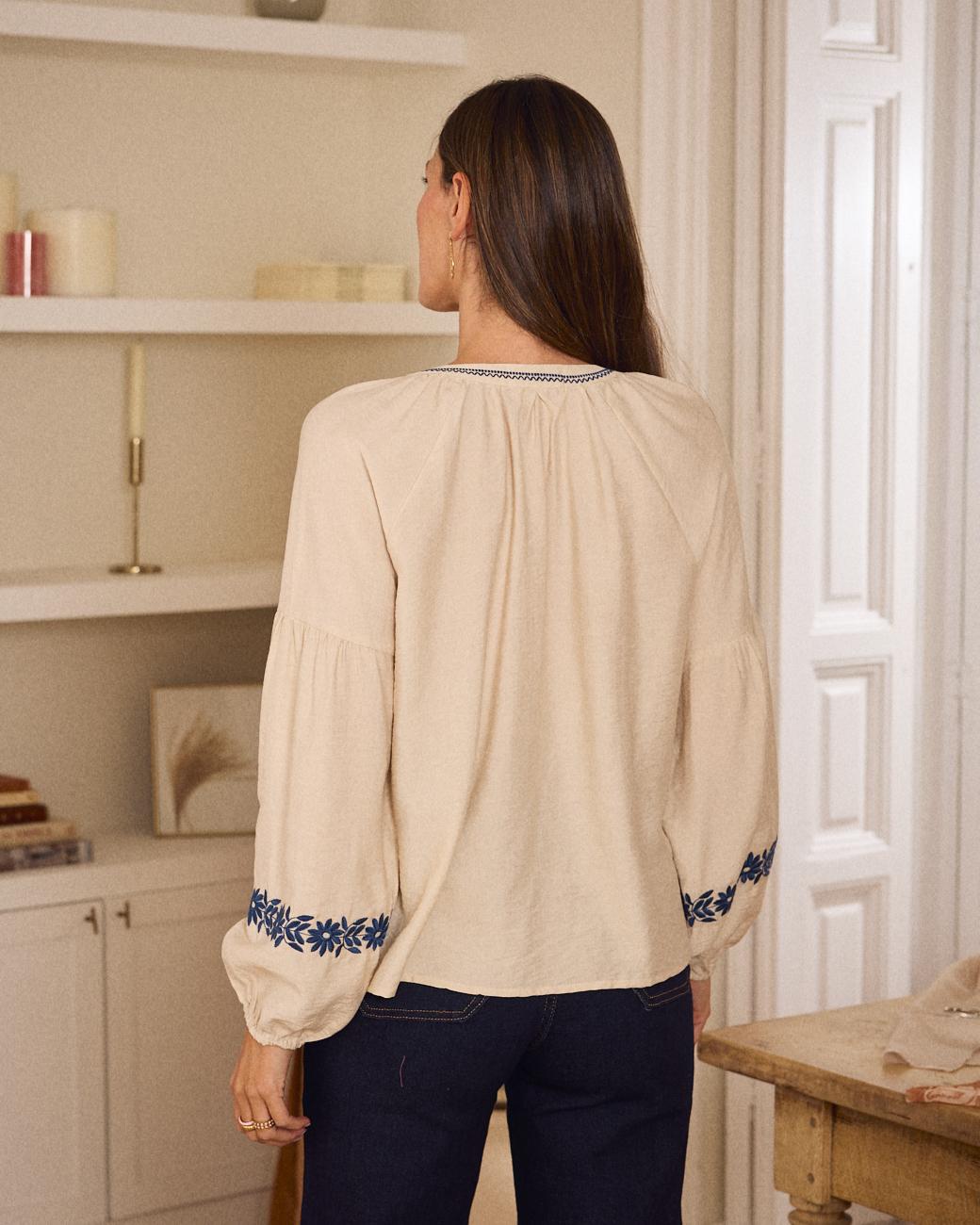 Blusa Bordados Alexandra