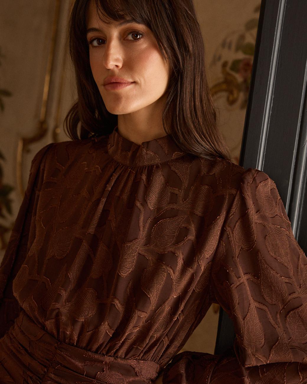 Vestido Cuello Alto Marian