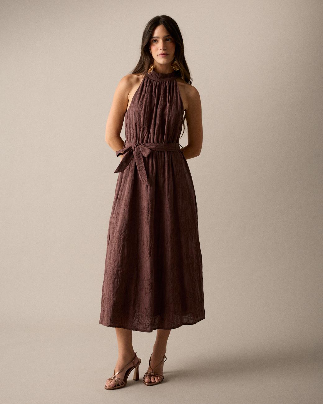 Vestido Bordado Cuello Halter