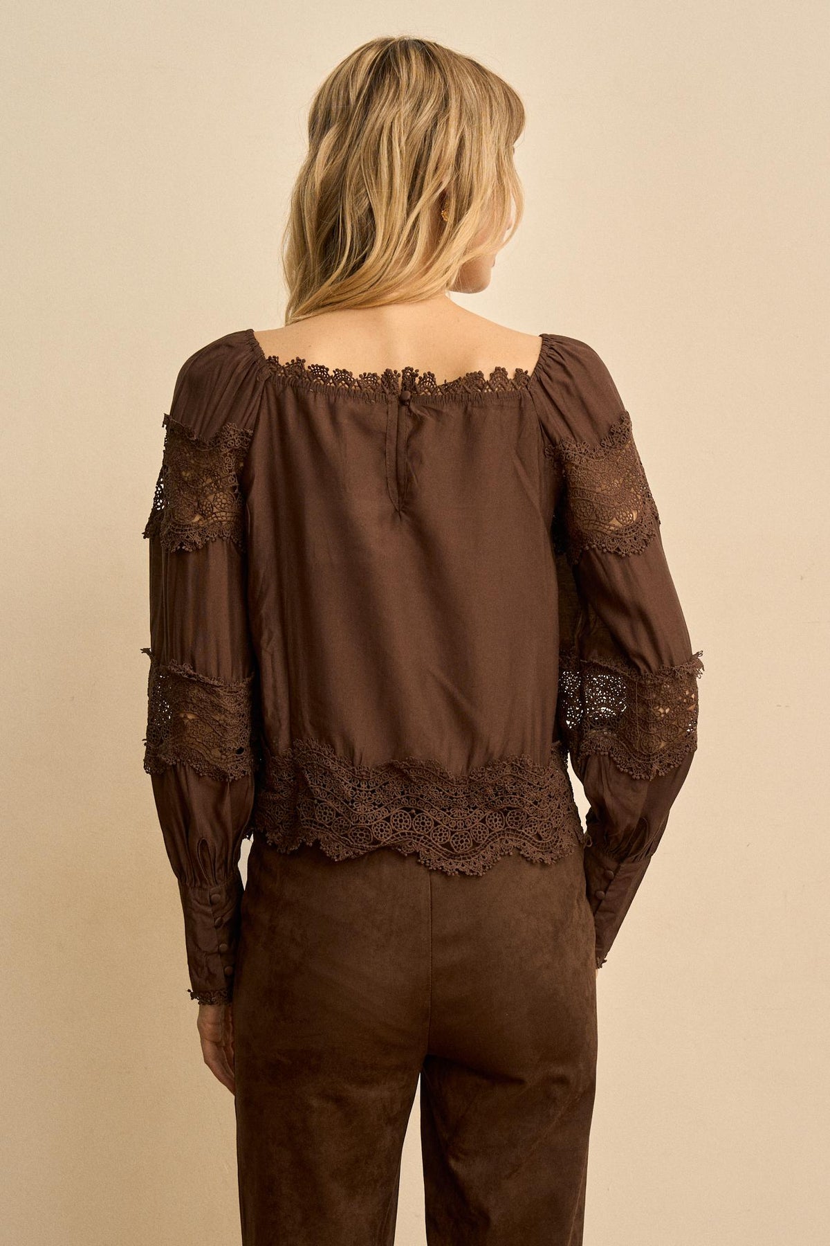 Blusa Encaje Fruncida Elodie