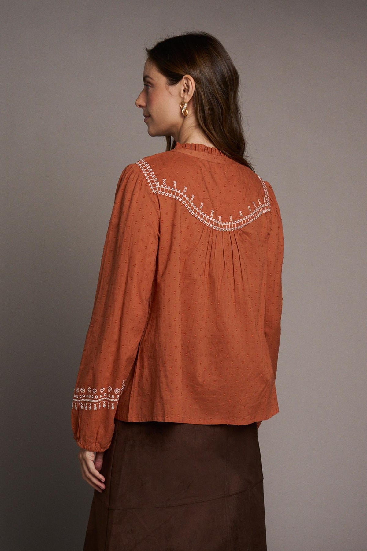 Blusa Bordados Sienna